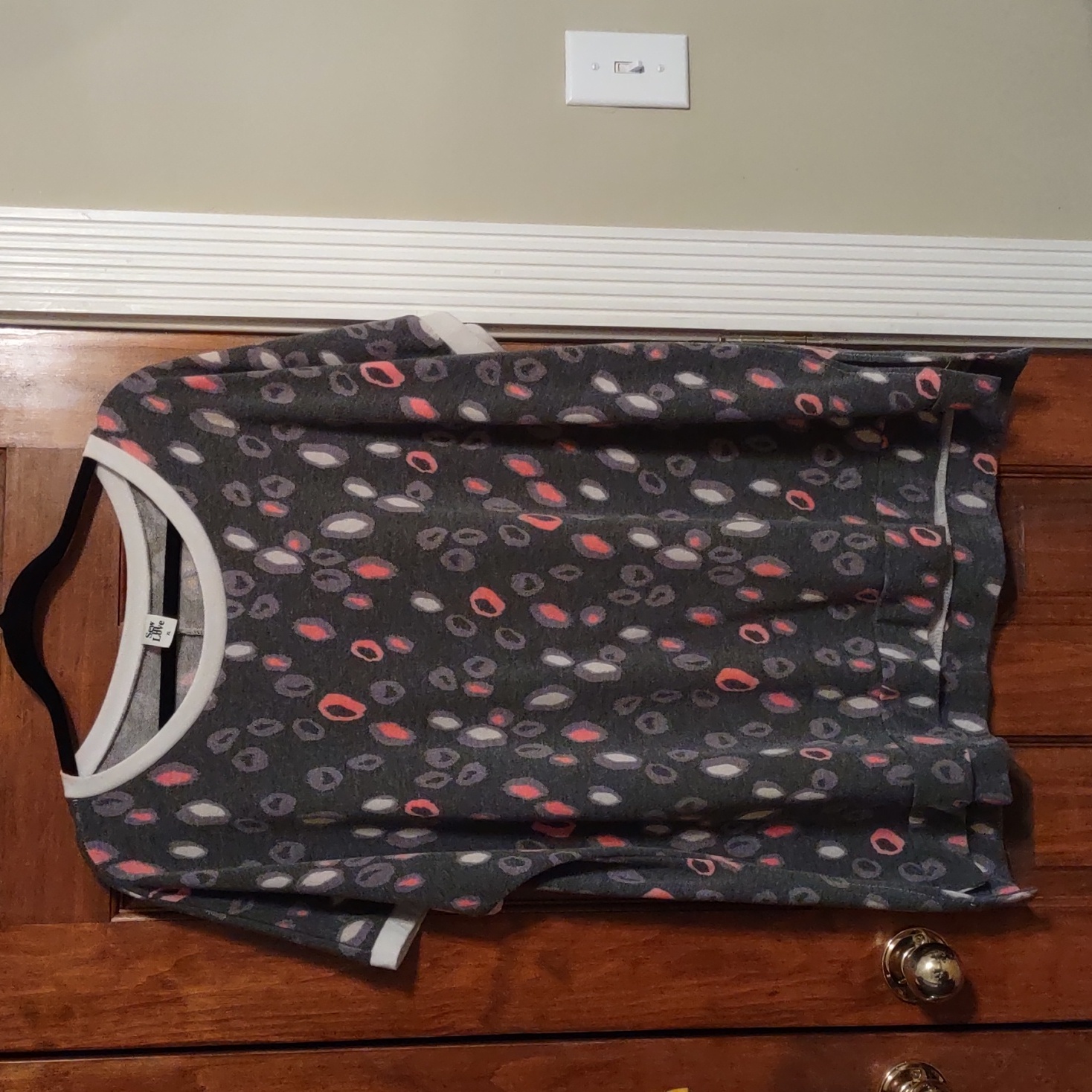 Womens Sew In Love Brand Top In Euc